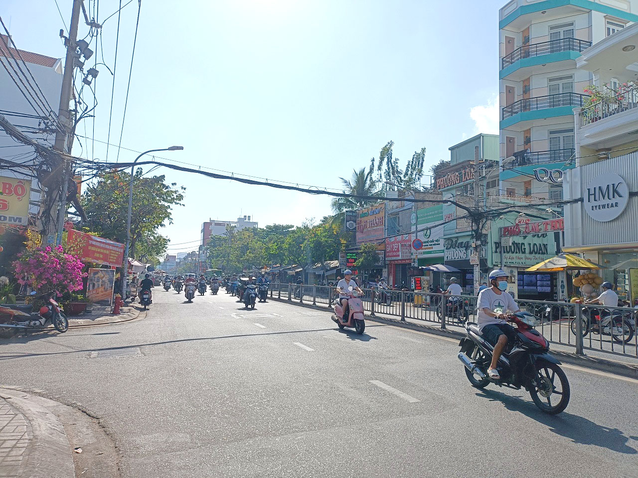 bán nhà mặt tiền đường Bà Hom Quận 6